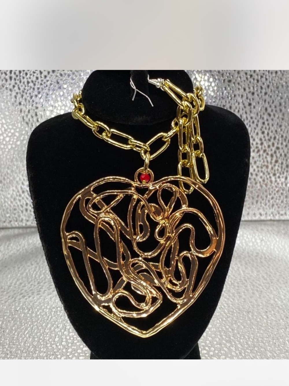 Gold Heart 4” Statement Pendant Necklace \ Ruby Red Accent *** earrings ^^^
